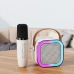 Caixa De Som C/ Microfones Karaokê Brincadeiras em Família k12