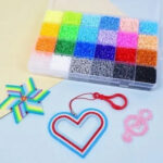 Conjunto Hama Beads 10.000 Pçs 24 Cores 2,6mm E Organizadora Plástico Maleável PixelArt - Imagem 9